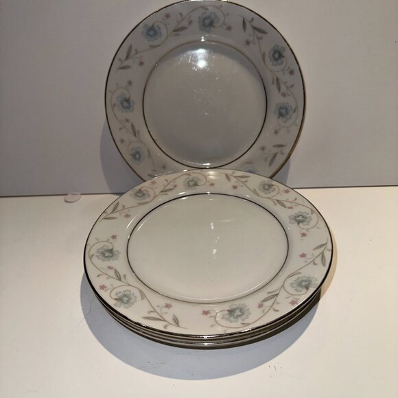 7861  2 EA 6 ½” ENGLISH GARDEN BREAD & BUTTER PLATE - Picture 4 of 5